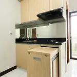 Basic 2Br At Lagoon Bekasi Town Square Apartment By Travelio