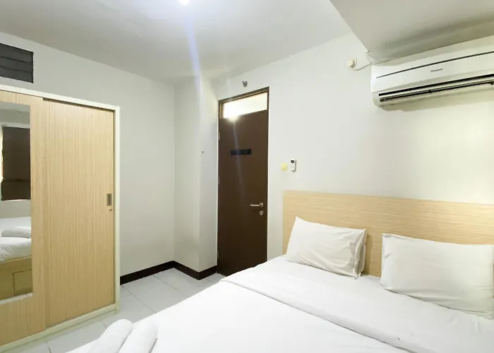Basic 2Br At Lagoon Bekasi Town Square Apartment By Travelio